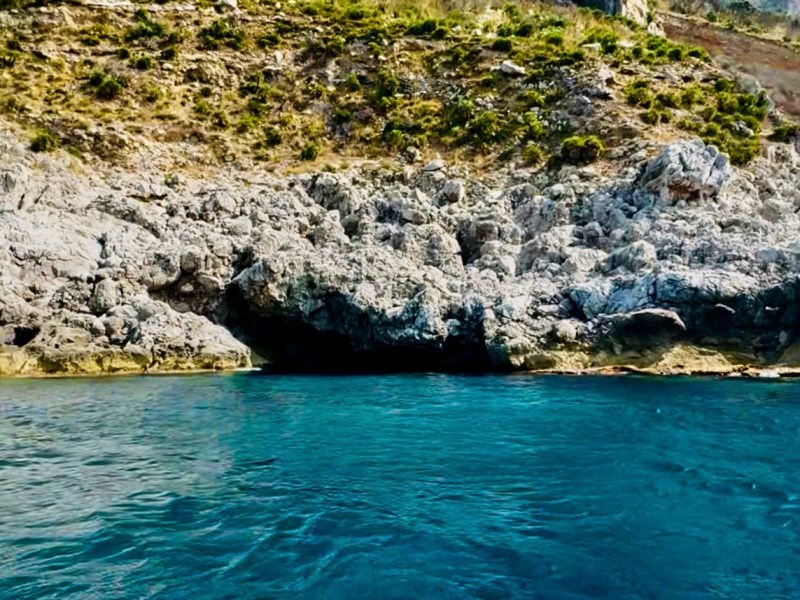 Una riserva naturale marina e terrestre nel cuore di Palermo, da Barcarello all’Isola delle Femmine, forme e colori di Sicilia