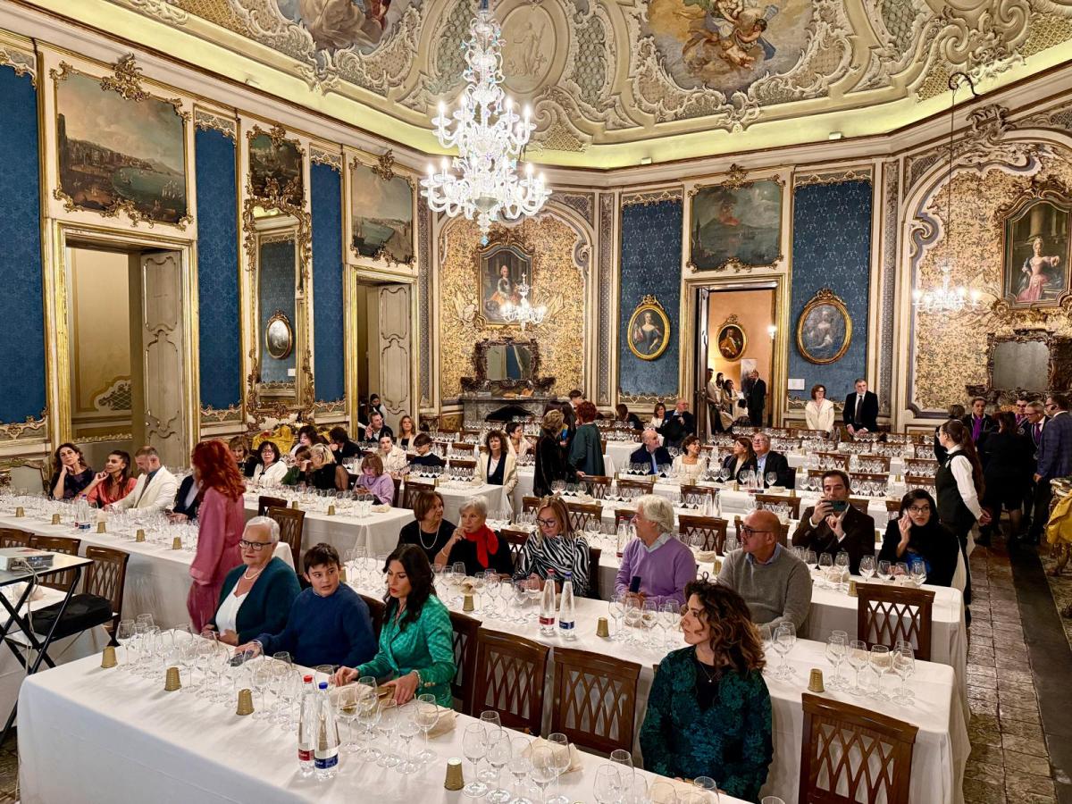 AIRC Catania, “Un calice per la Ricerca”, il 22 novembre Asta Solidale a Palazzo Biscari (III edizione)