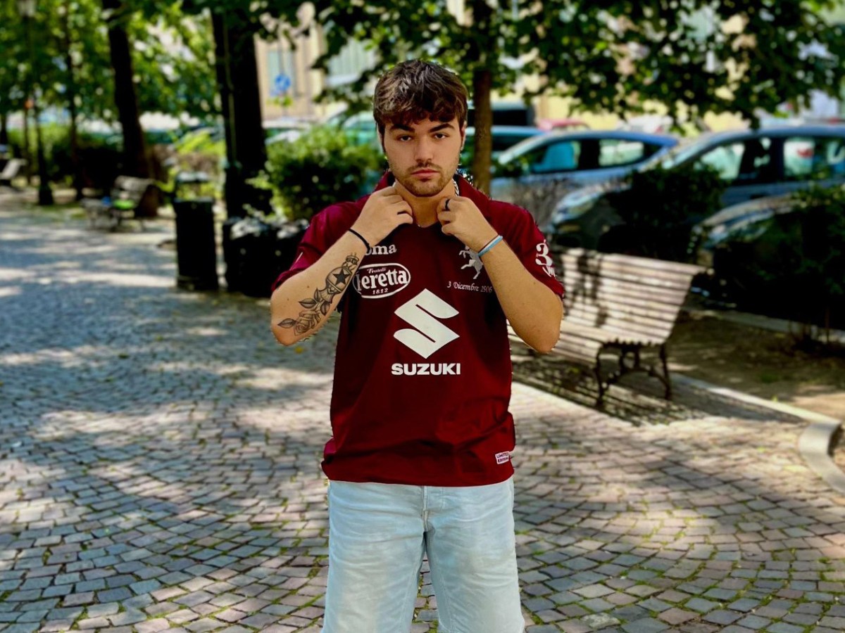 Siamo soli in un mare di disumanità, a Torino 19enne derubato mentre moriva sulla strada