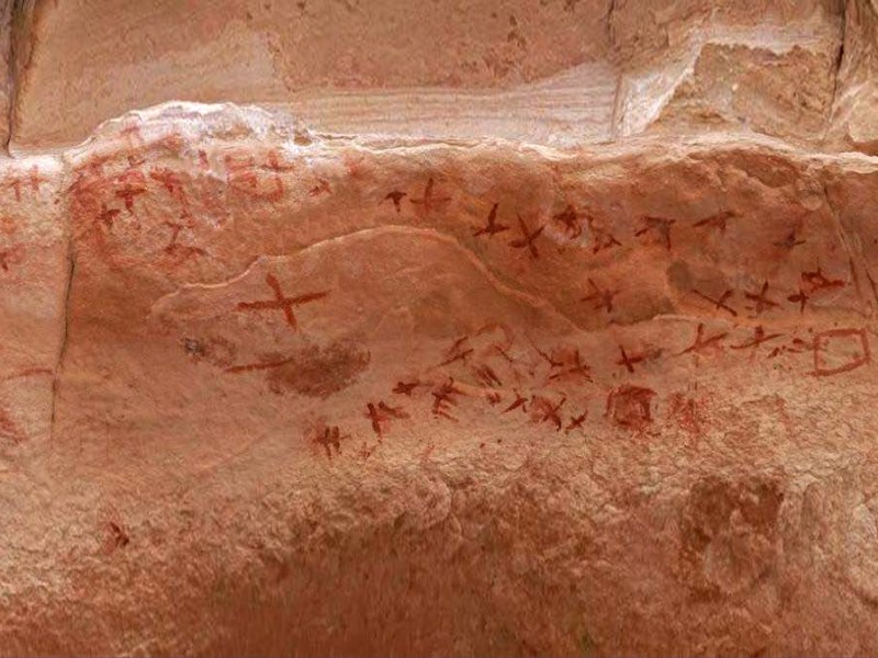 Sinai, messaggi dal remoto passato dell’uomo, graffiti e pitture rupestri antiche di oltre 12.000 anni